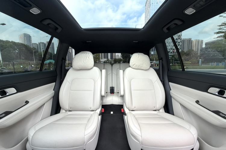 Used Li Auto ONE 2021 Extended-Range 6-Seater Version Interior 8