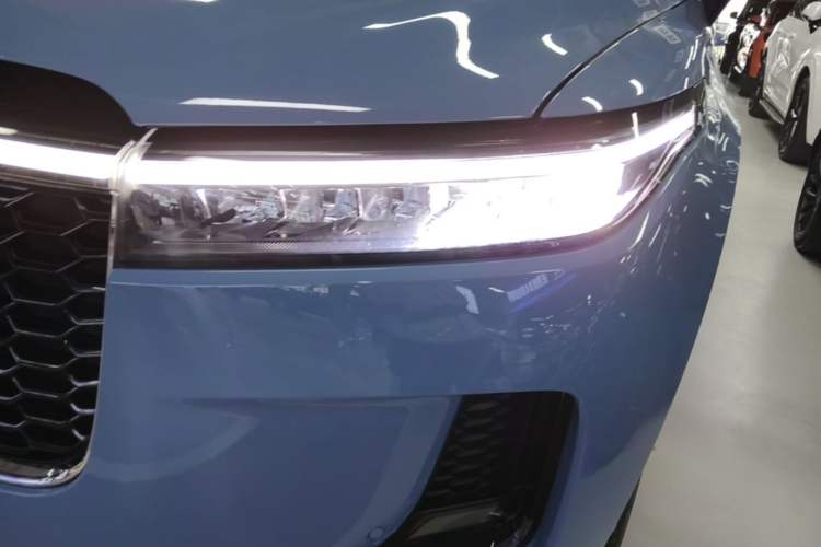 Used Li Auto ONE 2021 Extended-Range 6-Seater Version Left Front Headlight