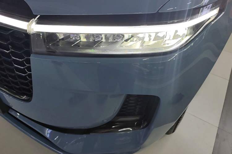 Used Li Auto ONE 2021 Extended-Range 6-Seater Version Left Front Headlight