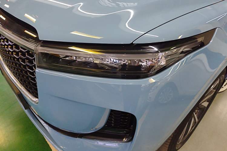 Used Li Auto ONE 2021 Extended-Range 6-Seater Version Left Front Headlight