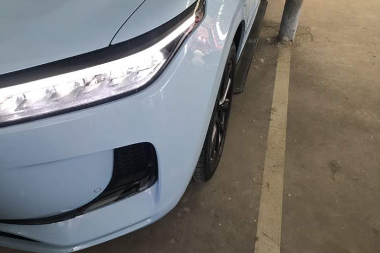 Used Li Auto ONE 2021 Extended-Range 6-Seater Version Left Front Headlight