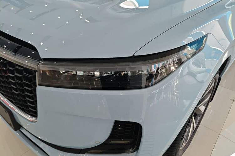 Used Li Auto ONE 2021 Extended-Range 6-Seater Version Left Front Headlight