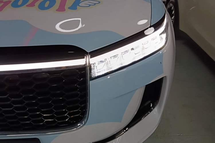 Used Li Auto ONE 2021 Extended-Range 6-Seater Version Left Front Headlight