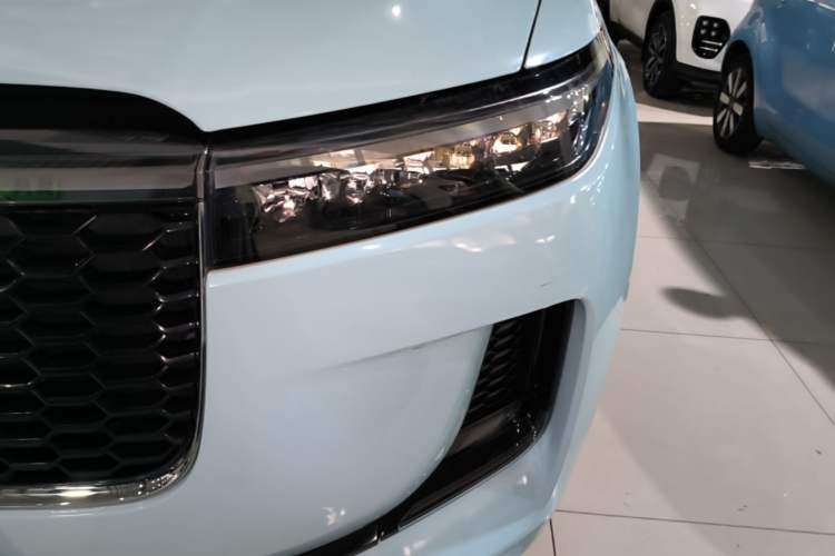Used Li Auto ONE 2021 Extended-Range 6-Seater Version Left Front Headlight