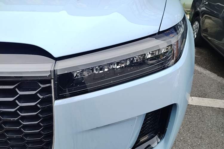 Used Li Auto ONE 2021 Extended-Range 6-Seater Version Left Front Headlight