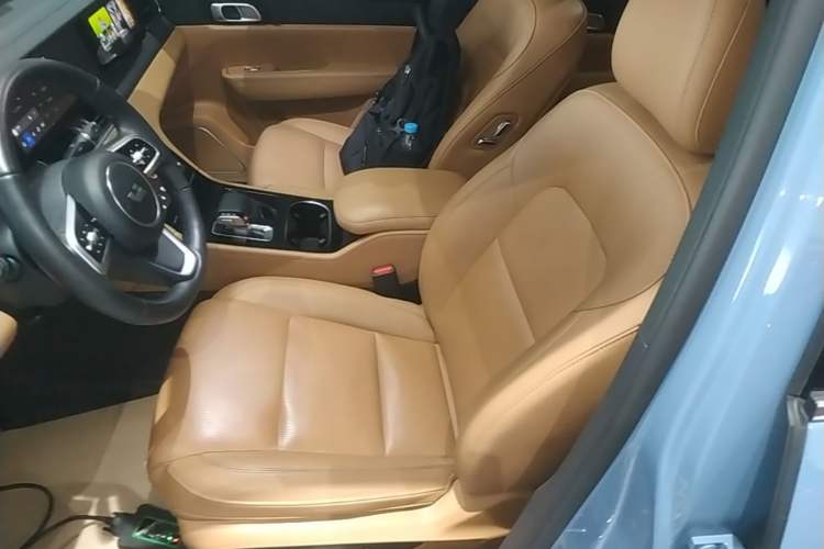 Used Li Auto ONE 2021 Extended-Range 6-Seater Version Left Front Seat