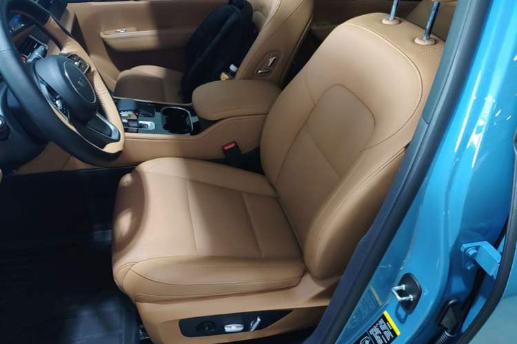 Used Li Auto ONE 2021 Extended-Range 6-Seater Version Left Front Seat