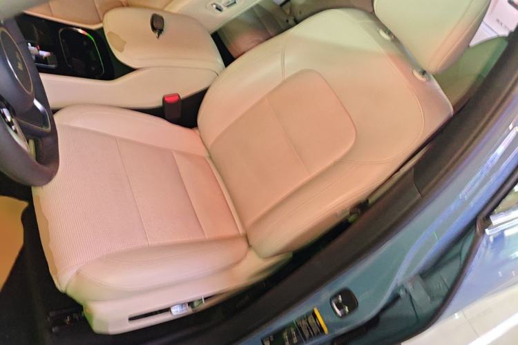 Used Li Auto ONE 2021 Extended-Range 6-Seater Version Left Front Seat