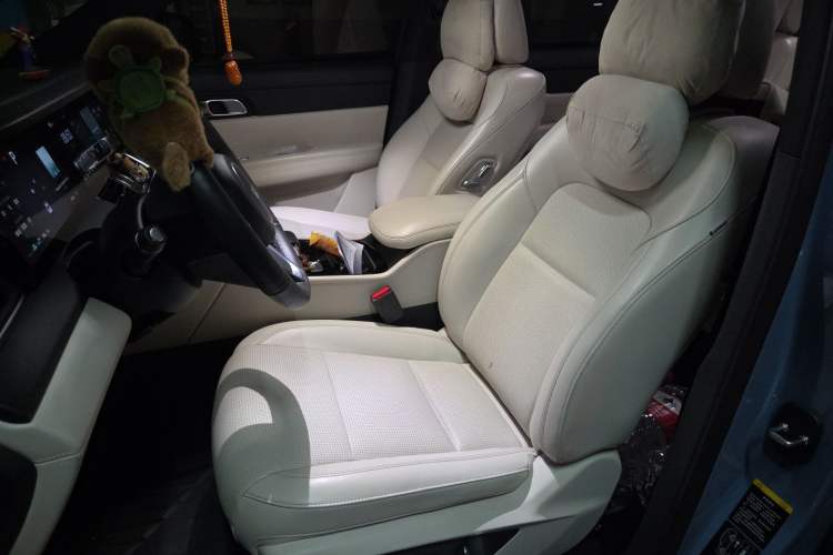 Used Li Auto ONE 2021 Extended-Range 6-Seater Version Left Front Seat
