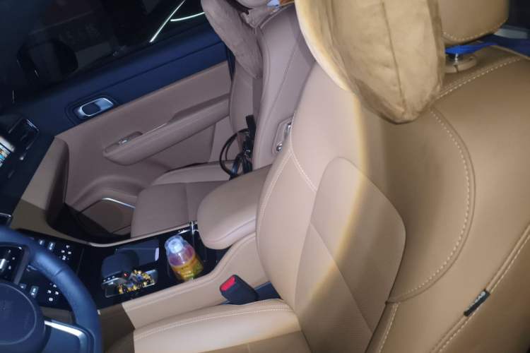 Used Li Auto ONE 2021 Extended-Range 6-Seater Version Left Front Seat