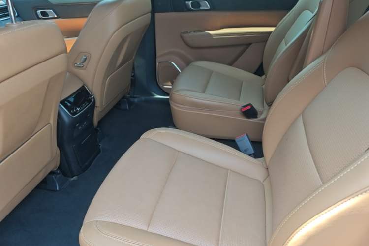 Used Li Auto ONE 2021 Extended-Range 6-Seater Version Left Rear Seat