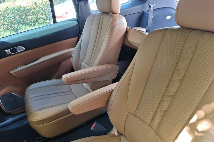 Used Li Auto ONE 2021 Extended-Range 6-Seater Version Left Rear Seat