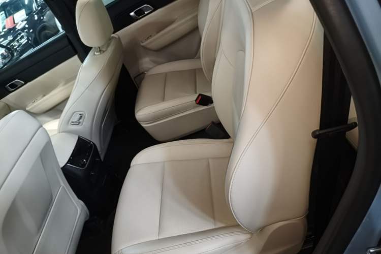 Used Li Auto ONE 2021 Extended-Range 6-Seater Version Left Rear Seat