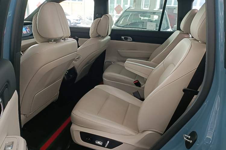 Used Li Auto ONE 2021 Extended-Range 6-Seater Version Left Rear Seat