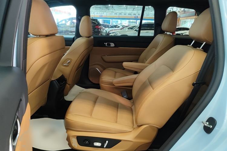 Used Li Auto ONE 2021 Extended-Range 6-Seater Version Left Rear Seat