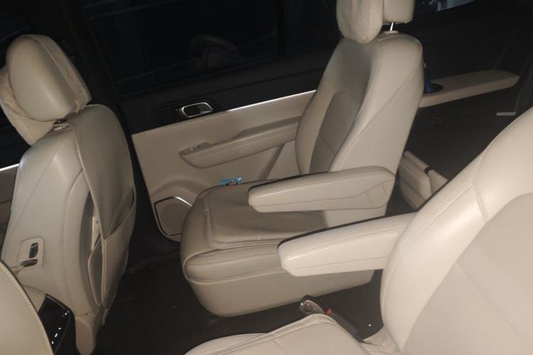 Used Li Auto ONE 2021 Extended-Range 6-Seater Version Left Rear Seat