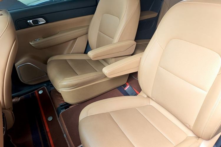 Used Li Auto ONE 2021 Extended-Range 6-Seater Version Left Rear Seat