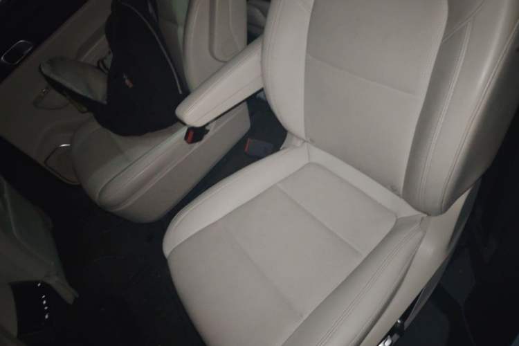 Used Li Auto ONE 2021 Extended-Range 6-Seater Version Left Rear Seat