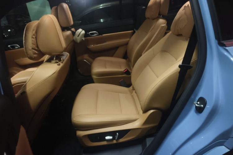 Used Li Auto ONE 2021 Extended-Range 6-Seater Version Left Rear Seat