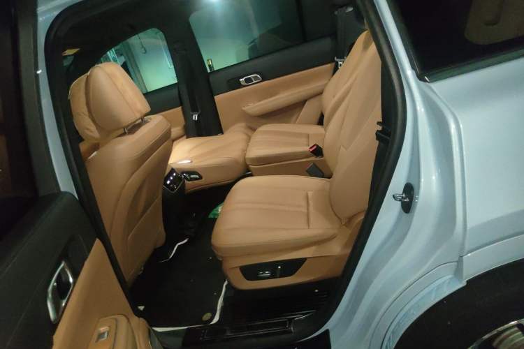 Used Li Auto ONE 2021 Extended-Range 6-Seater Version Left Rear Seat