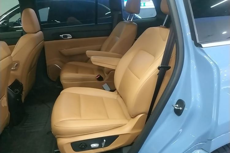 Used Li Auto ONE 2021 Extended-Range 6-Seater Version Left Rear Seat
