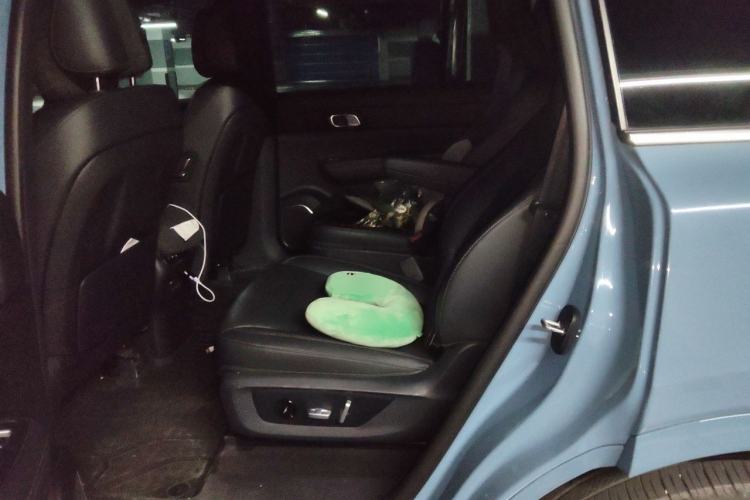 Used Li Auto ONE 2021 Extended-Range 6-Seater Version Left Rear Seat