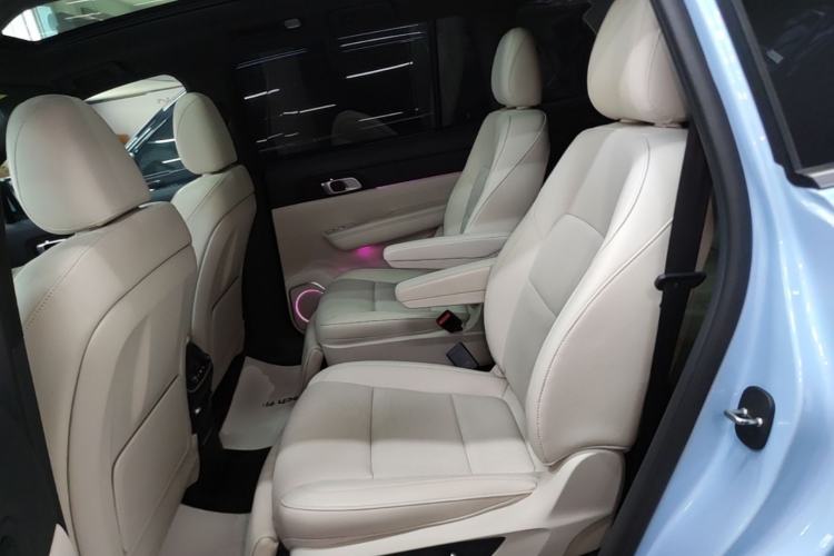 Used Li Auto ONE 2021 Extended-Range 6-Seater Version Left Rear Seat