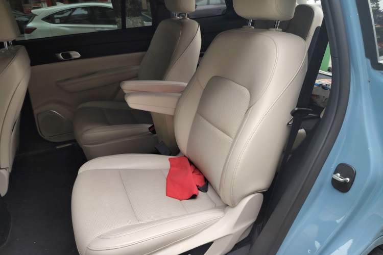 Used Li Auto ONE 2021 Extended-Range 6-Seater Version Left Rear Seat