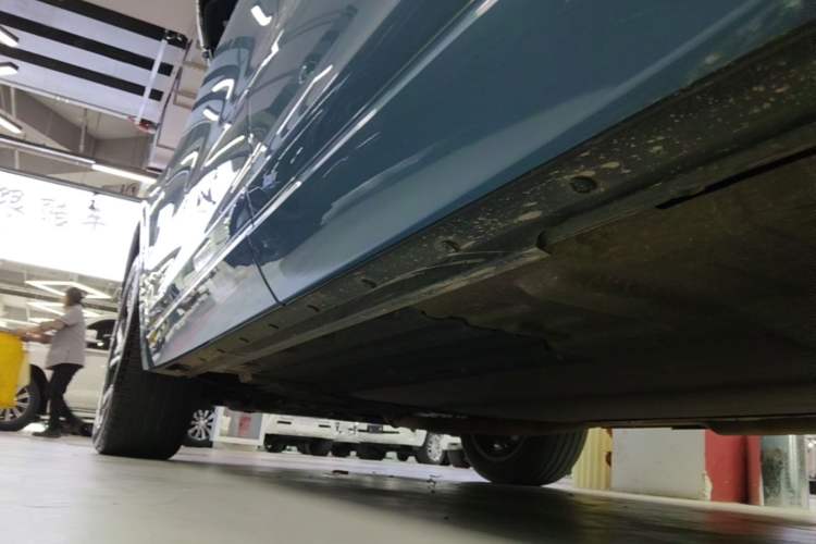 Used Li Auto ONE 2021 Extended-Range 6-Seater Version Left Side Sill