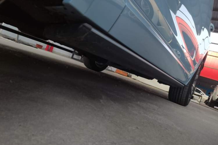 Used Li Auto ONE 2021 Extended-Range 6-Seater Version Left Side Sill