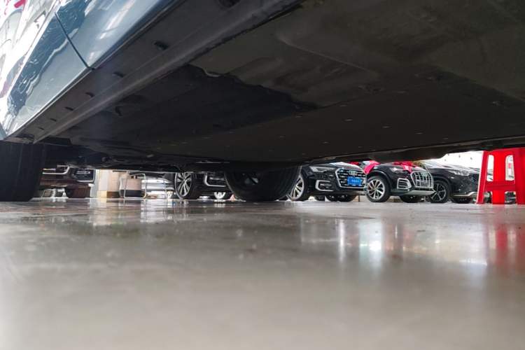 Used Li Auto ONE 2021 Extended-Range 6-Seater Version Left Side Sill