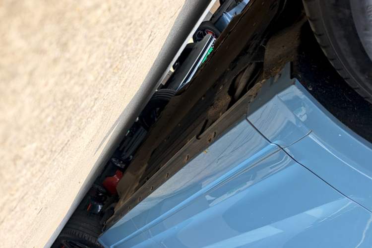 Used Li Auto ONE 2021 Extended-Range 6-Seater Version Left Side Sill
