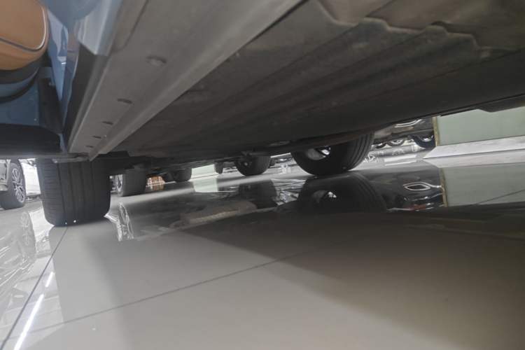 Used Li Auto ONE 2021 Extended-Range 6-Seater Version Left Side Sill