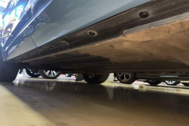 Used Li Auto ONE 2021 Extended-Range 6-Seater Version Left Side Sill