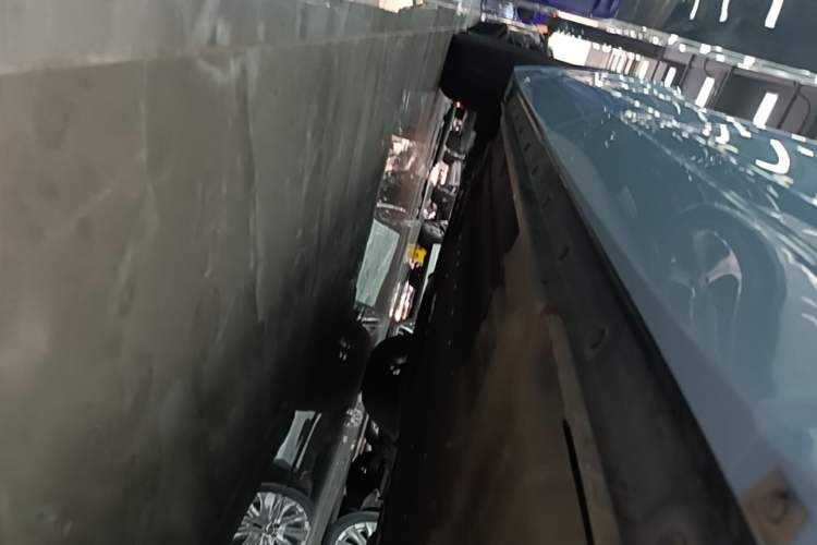 Used Li Auto ONE 2021 Extended-Range 6-Seater Version Left Side Sill