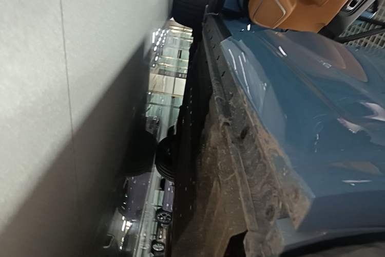 Used Li Auto ONE 2021 Extended-Range 6-Seater Version Left Side Sill