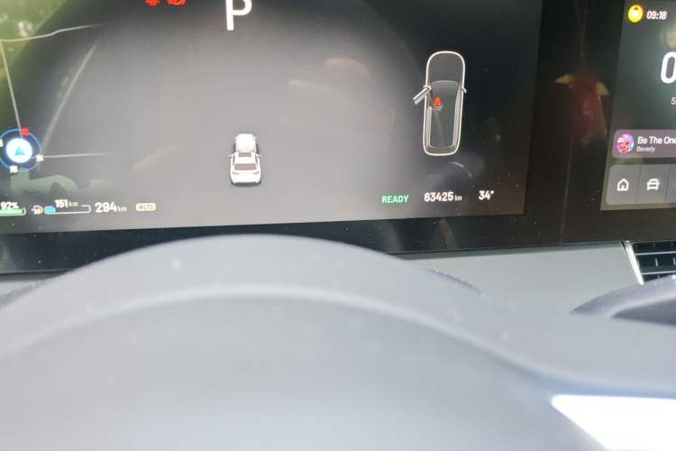 Used Li Auto ONE 2021 Extended-Range 6-Seater Version Odometer Close Up