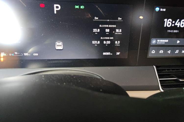 Used Li Auto ONE 2021 Extended-Range 6-Seater Version Odometer Close Up