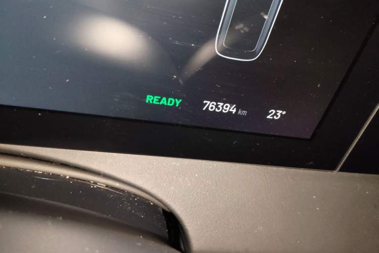 Used Li Auto ONE 2021 Extended-Range 6-Seater Version Odometer Close Up