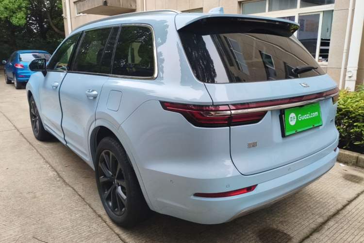 Used Li Auto ONE 2021 Extended-Range 6-Seater Version Rear Left 45 Deg