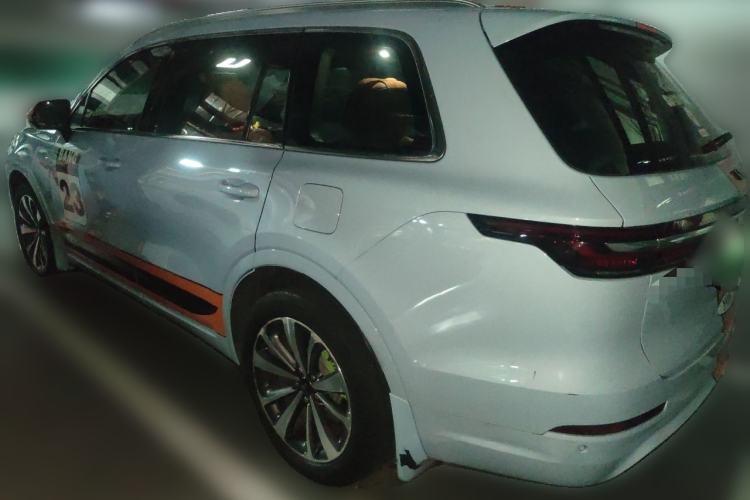 Used Li Auto ONE 2021 Extended-Range 6-Seater Version Rear Left 45 Deg