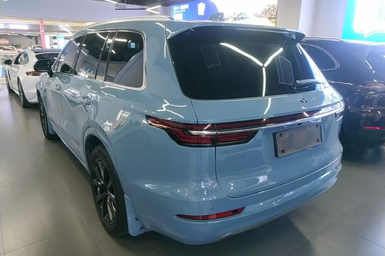 Used Li Auto ONE 2021 Extended-Range 6-Seater Version Rear Left 45 Deg
