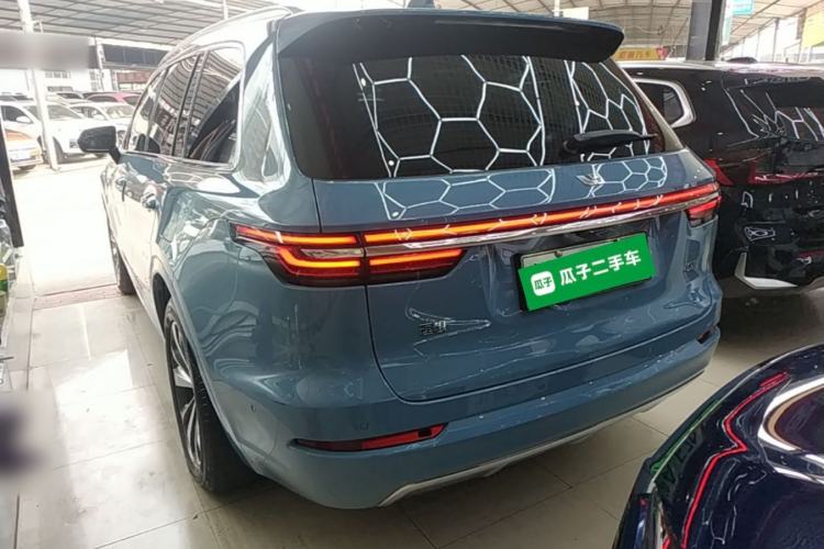 Used Li Auto ONE 2021 Extended-Range 6-Seater Version Rear Left 45 Deg