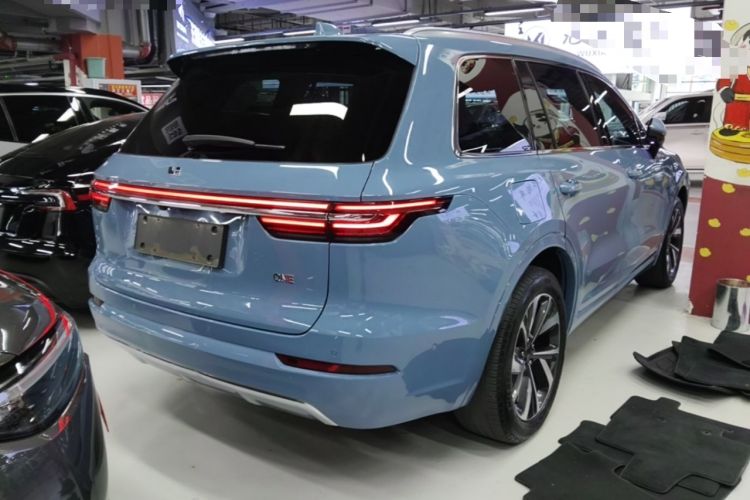 Used Li Auto ONE 2021 Extended-Range 6-Seater Version Rear Right 45 Deg