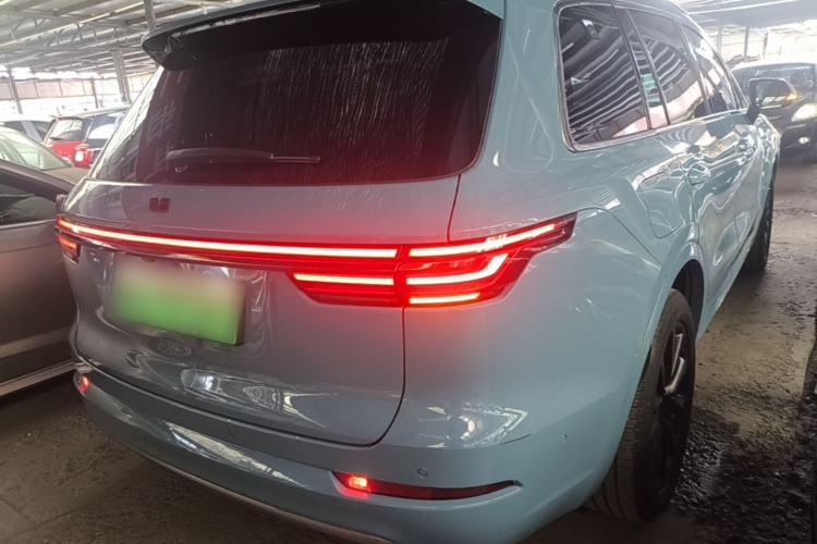 Used Li Auto ONE 2021 Extended-Range 6-Seater Version Rear Right 45 Deg
