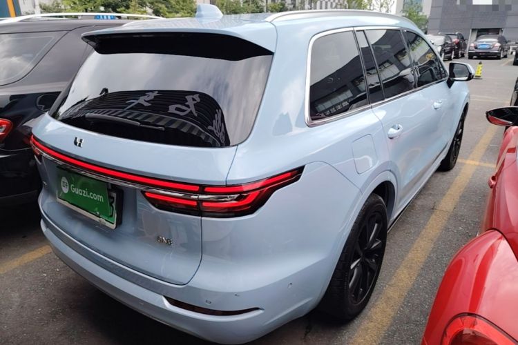 Used Li Auto ONE 2021 Extended-Range 6-Seater Version Rear Right 45 Deg