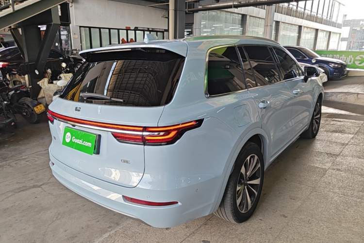 Used Li Auto ONE 2021 Extended-Range 6-Seater Version Rear Right 45 Deg