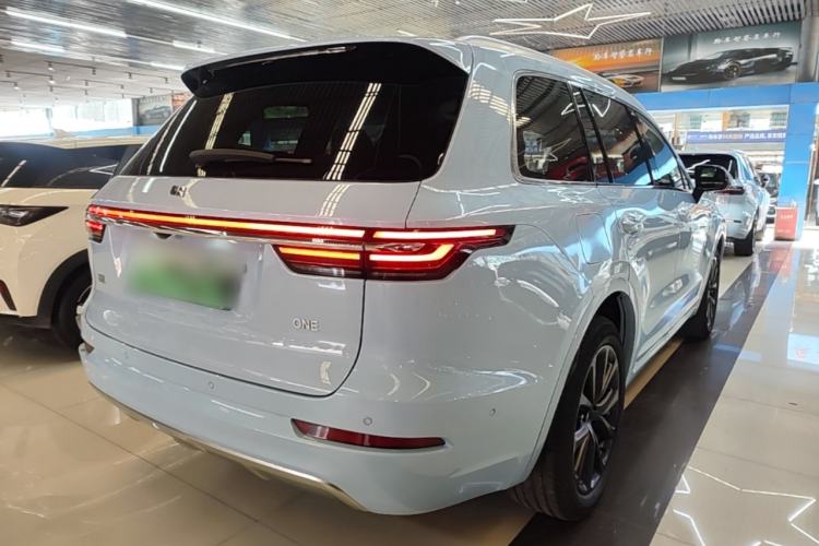Used Li Auto ONE 2021 Extended-Range 6-Seater Version Rear Right 45 Deg