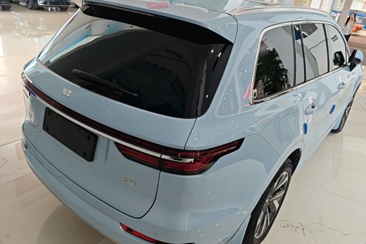 Used Li Auto ONE 2021 Extended-Range 6-Seater Version Rear Right 45 Deg