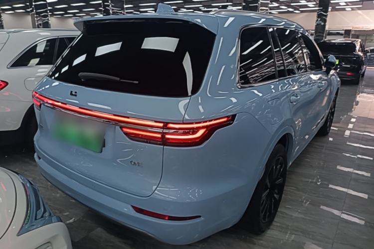 Used Li Auto ONE 2021 Extended-Range 6-Seater Version Rear Right 45 Deg
